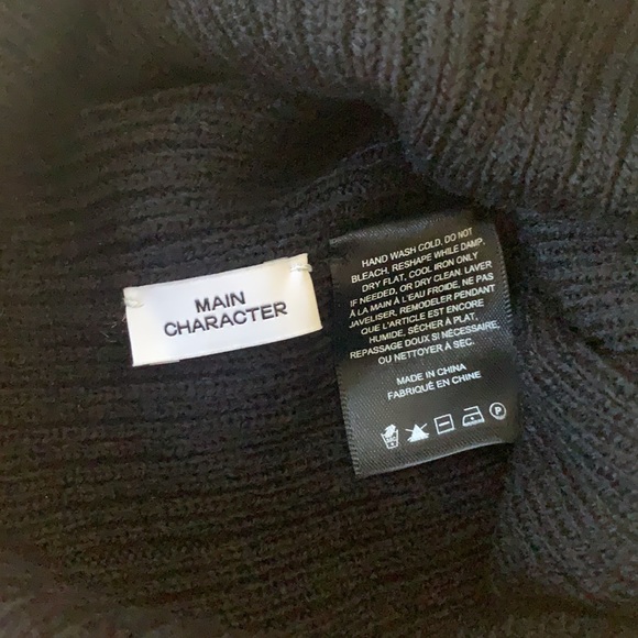 Main Character Beanie - Picture 3 of 3